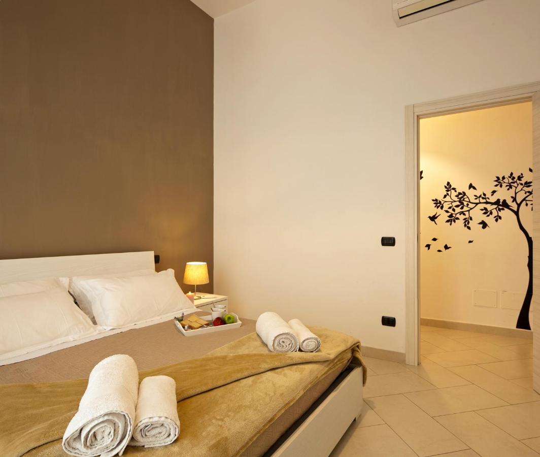 Le Corti Di Napoli Apartments Exterior foto