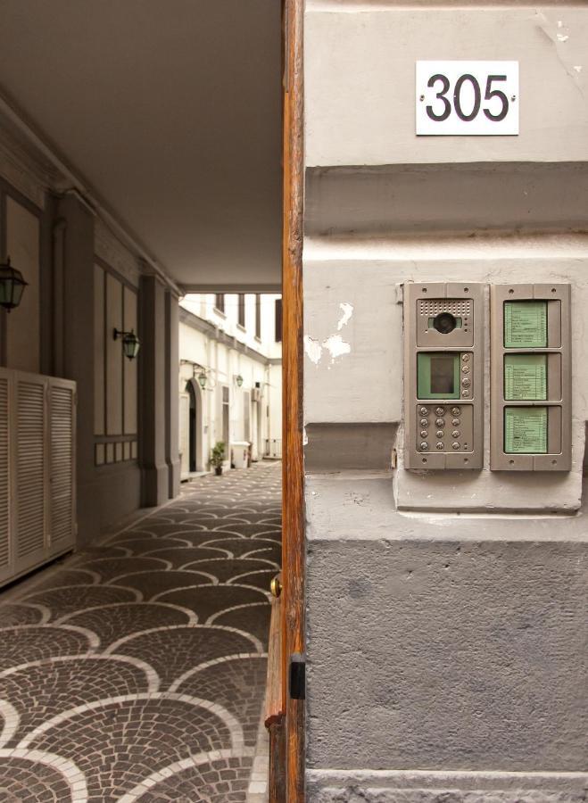 Le Corti Di Napoli Apartments Exterior foto